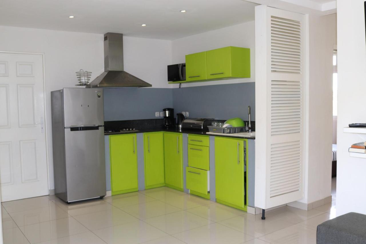 Seacret Bay Apartment Pereybere Beach Bagian luar foto