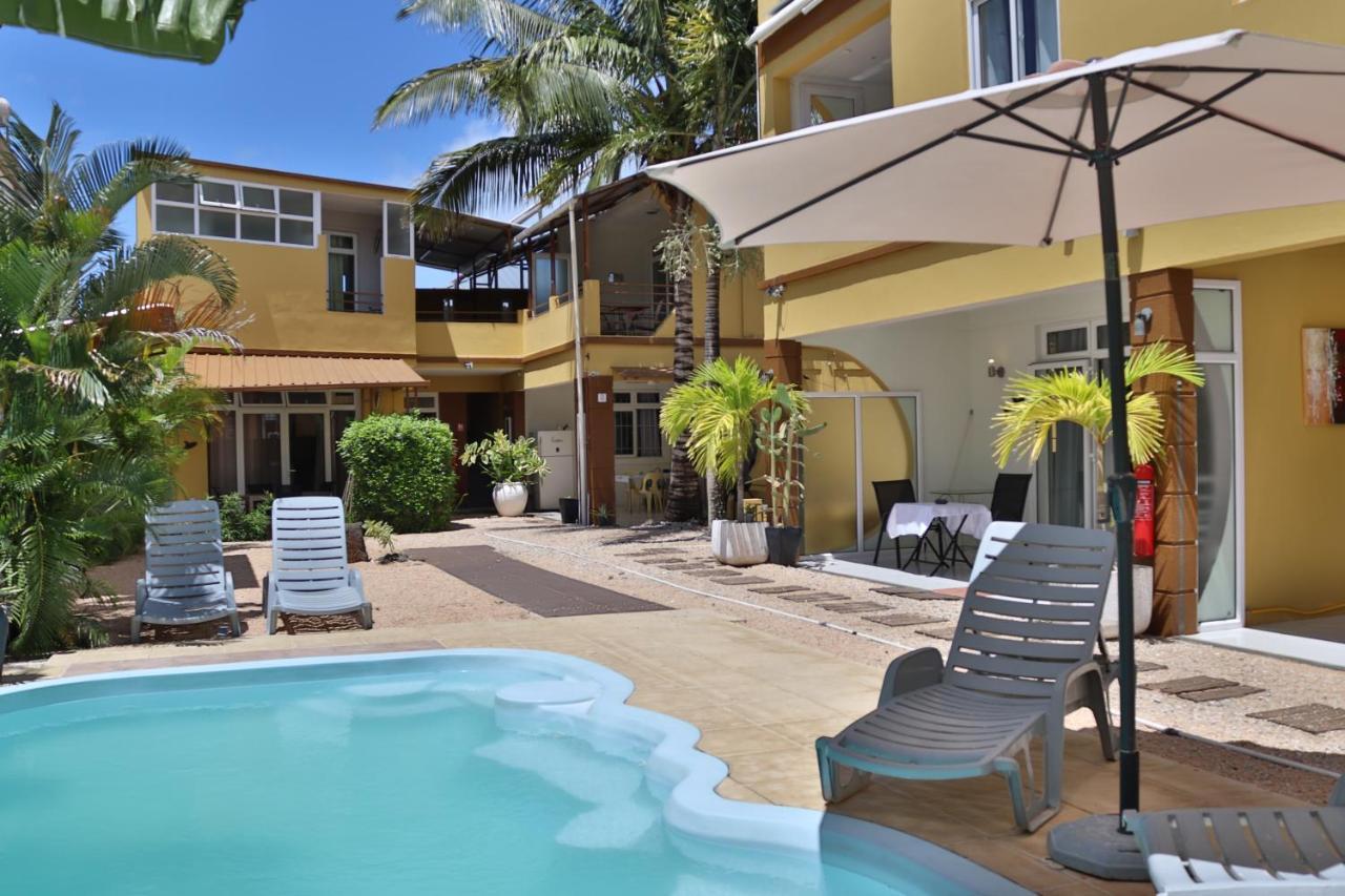 Seacret Bay Apartment Pereybere Beach Bagian luar foto