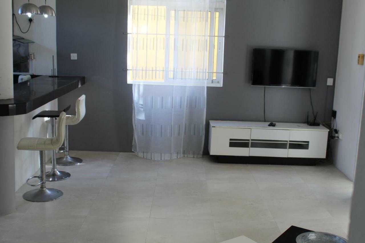 Seacret Bay Apartment Pereybere Beach Bagian luar foto